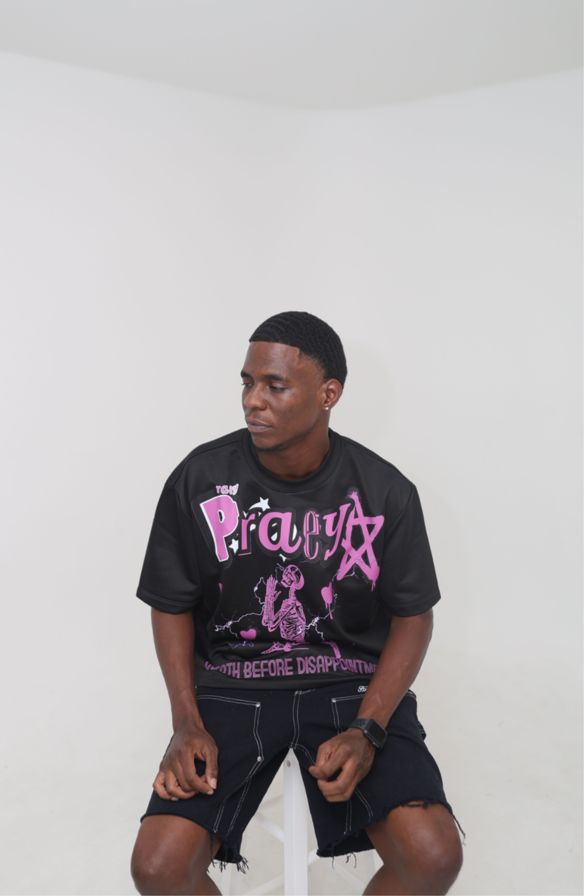 PRAEYGARMENT “Death before Disappointment”