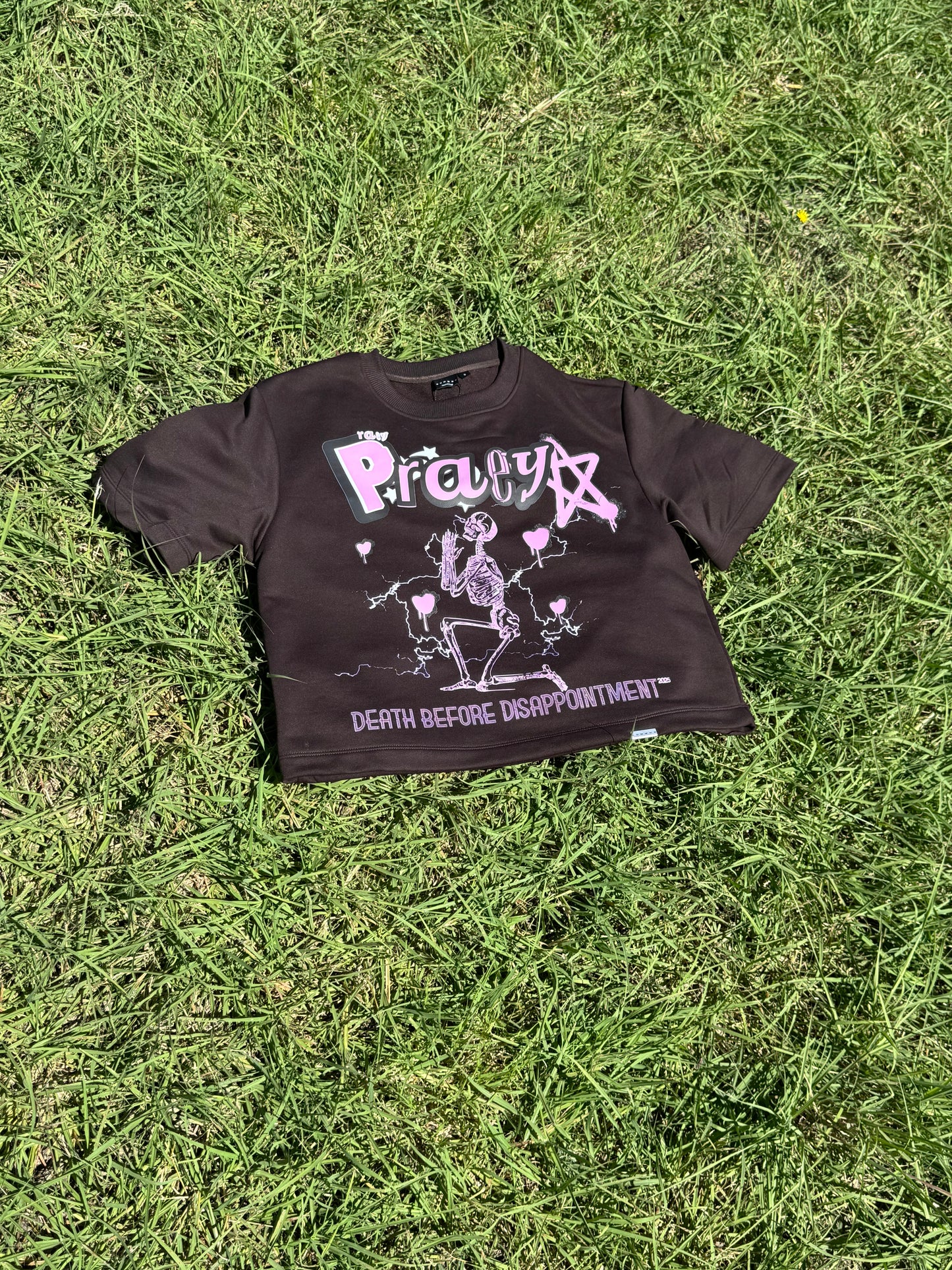 PRAEYGARMENT “Death before Disappointment”