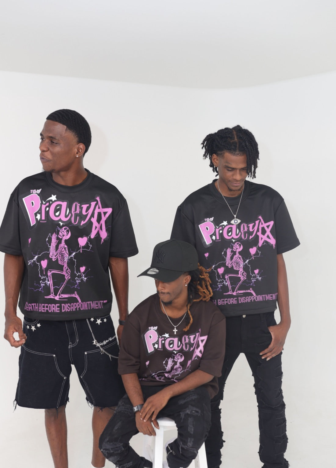 PRAEYGARMENT “Death before Disappointment”
