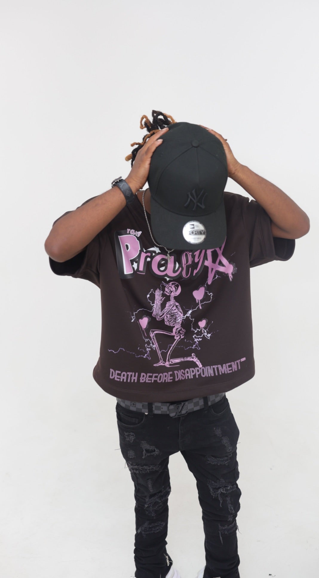 PRAEYGARMENT “Death before Disappointment”